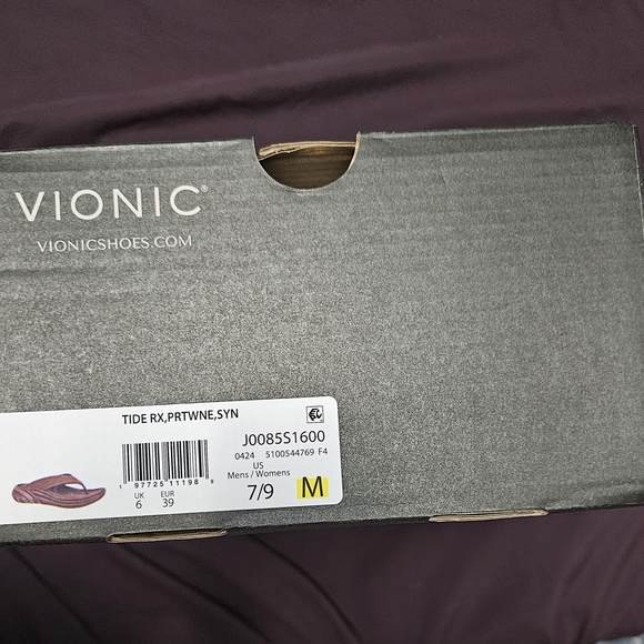 Vionic Women's Sandals in Burgundy and Beige - Picture 3 of 4